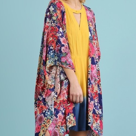 Floral Kimono - Picture 4 of 4